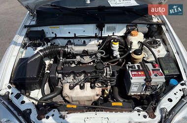 Седан Daewoo Lanos 2010 в 