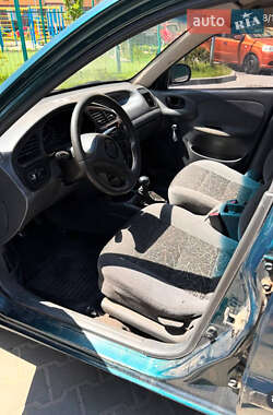 Седан Daewoo Lanos 2004 в 