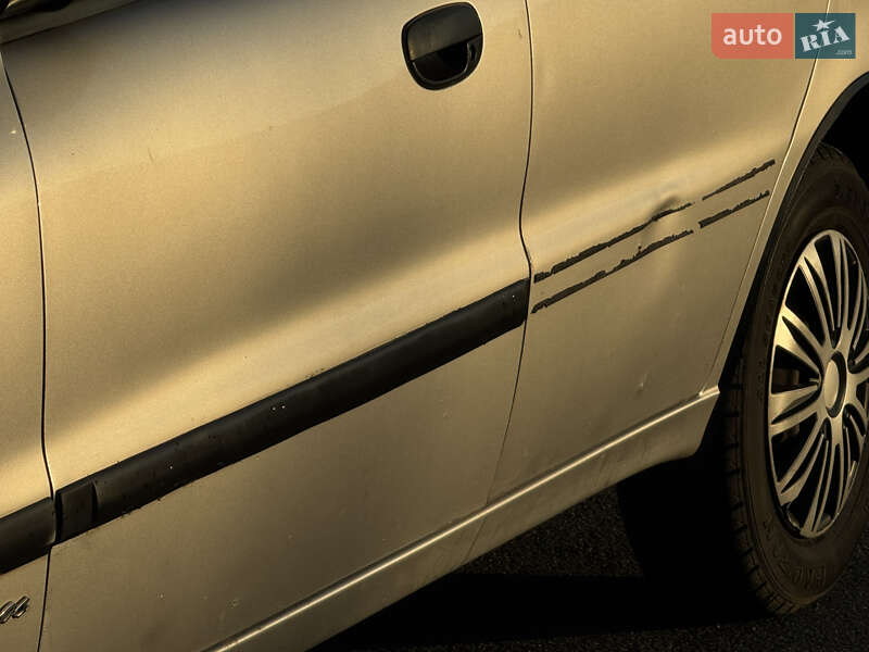 Седан Daewoo Lanos 2007 в Ирпене