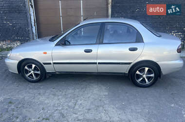 Седан Daewoo Lanos 2003 в 