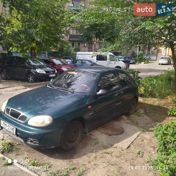 Хетчбек Daewoo Lanos 2001 в Запоріжжі