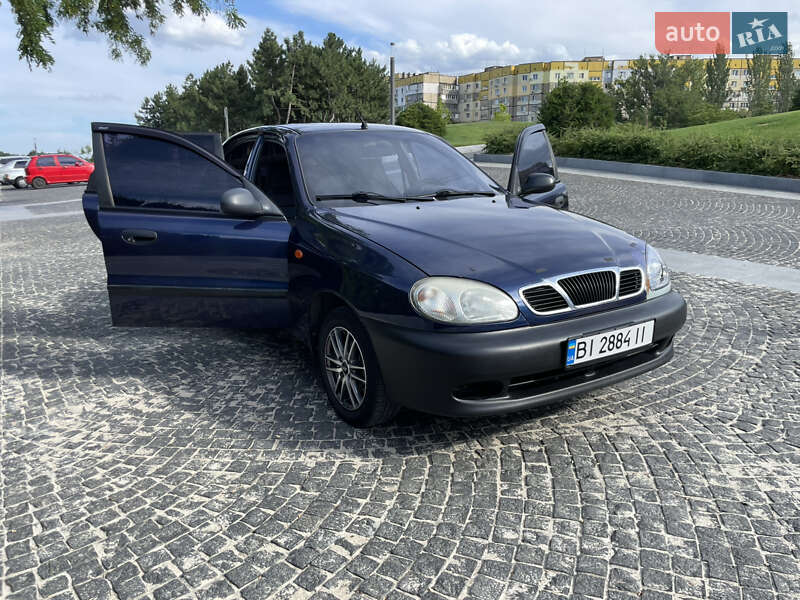 Седан Daewoo Lanos 2003 в Полтаві