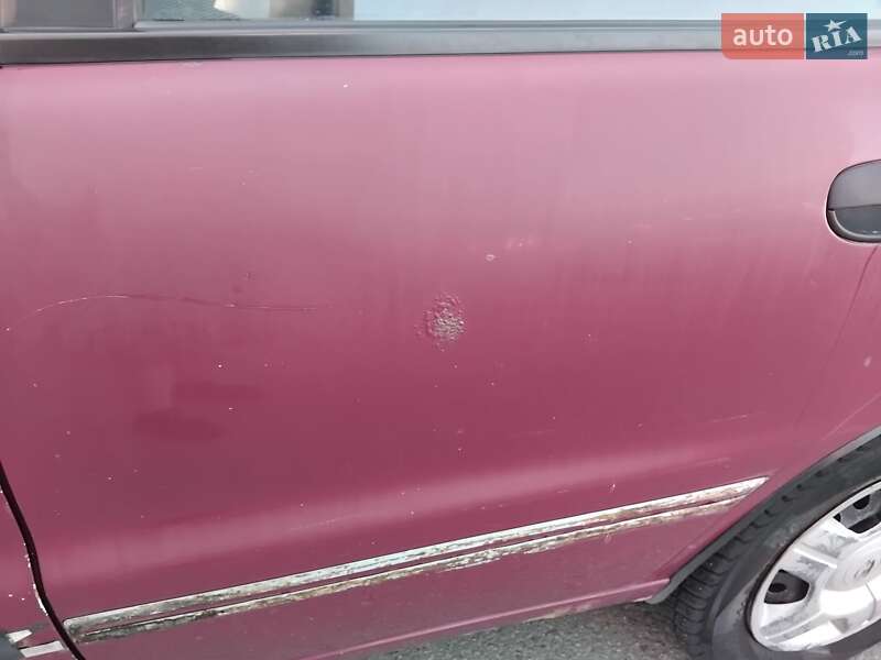 Седан Daewoo Lanos 2005 в Ужгороді