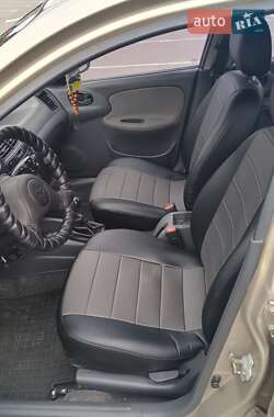 Седан Daewoo Lanos 2008 в 