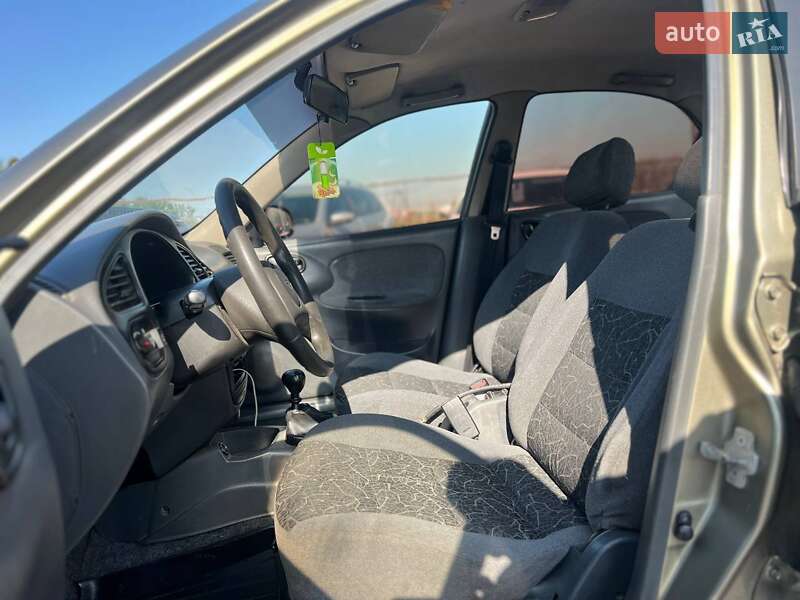 Седан Daewoo Lanos 2007 в Ужгороде