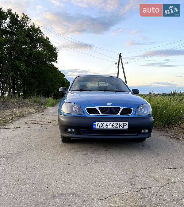 Daewoo Lanos 2001