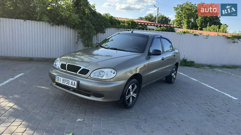 Седан Daewoo Lanos 2004 в 