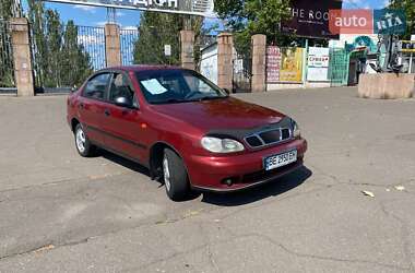 Седан Daewoo Lanos 2004 в Миколаєві
