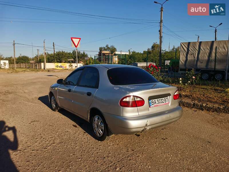 Седан Daewoo Lanos 2007 в Кропивницком