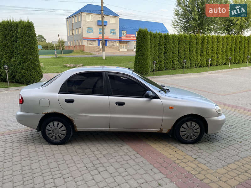 Седан Daewoo Lanos 2008 в Дунаевцах