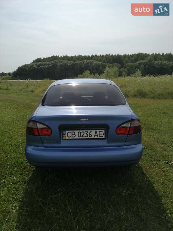 Седан Daewoo Lanos 2006 в Репках