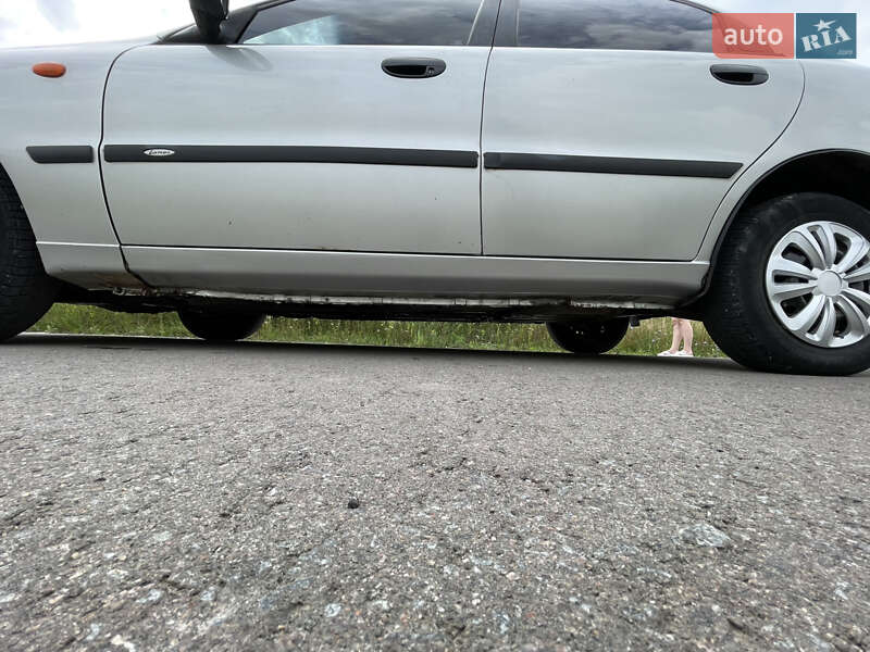 Седан Daewoo Lanos 2002 в Тернополе