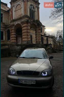 Седан Daewoo Lanos 2004 в Ходореві