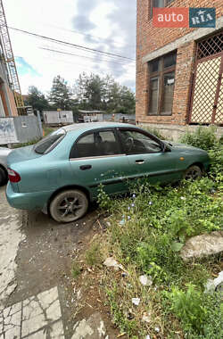Седан Daewoo Lanos 1998 в Ужгороде