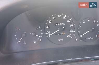 Седан Daewoo Lanos 1998 в 