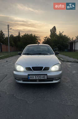 Седан Daewoo Lanos 2003 в Харкові