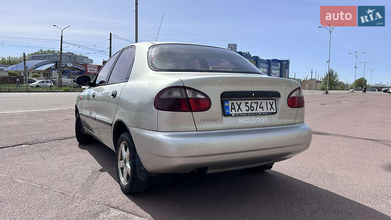 Седан Daewoo Lanos 2010 в Харкові