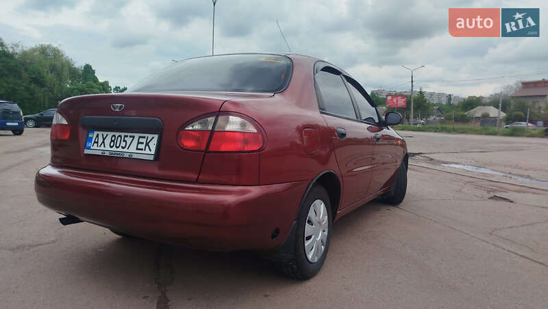 Седан Daewoo Lanos 2003 в Харкові