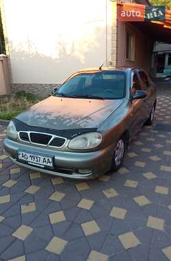 Седан Daewoo Lanos 2004 в 
