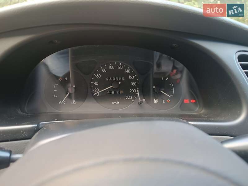 Седан Daewoo Lanos 2008 в Киеве