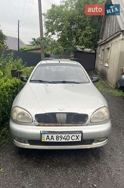 Седан Daewoo Lanos 2004 в Іванкові