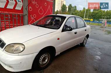 Седан Daewoo Lanos 2003 в Киеве