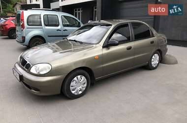 Седан Daewoo Lanos 2007 в Дубні
