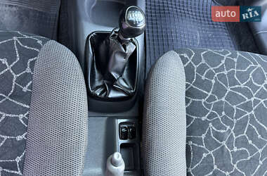 Седан Daewoo Lanos 2004 в 