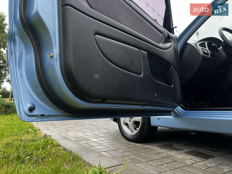 Хэтчбек Daewoo Lanos 2003 в Днепре