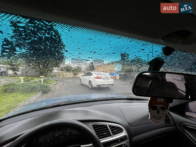 Хэтчбек Daewoo Lanos 2003 в Днепре