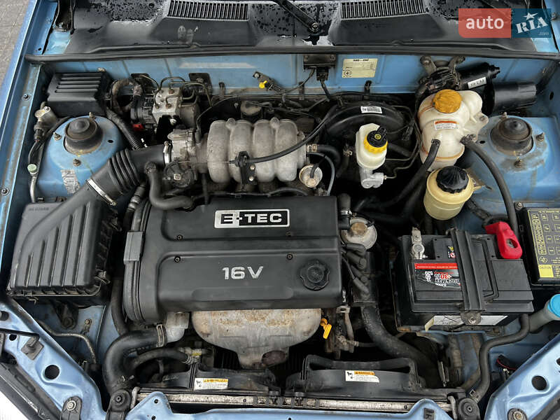 Хэтчбек Daewoo Lanos 2003 в Днепре