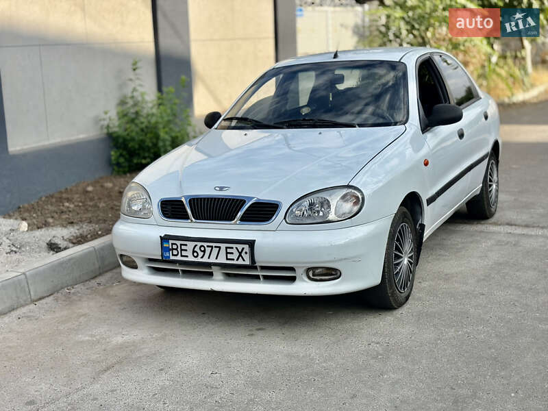 Седан Daewoo Lanos 2009 в Николаеве