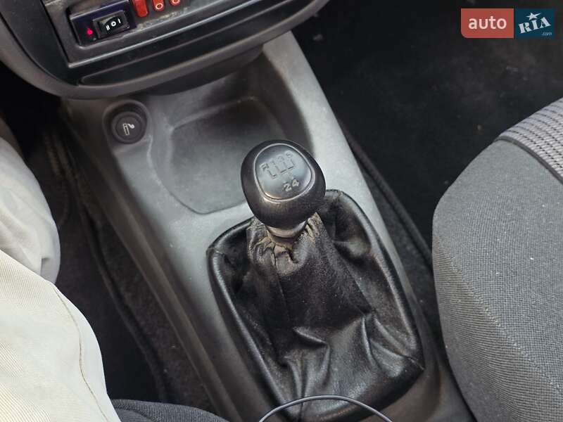 Седан Daewoo Lanos 2008 в Тернополі