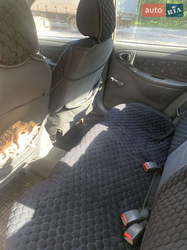 Седан Daewoo Lanos 2002 в Днепре