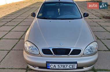 Седан Daewoo Lanos 2004 в Кривому Розі