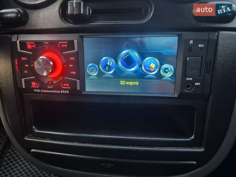 Седан Daewoo Lanos 2004 в Одессе