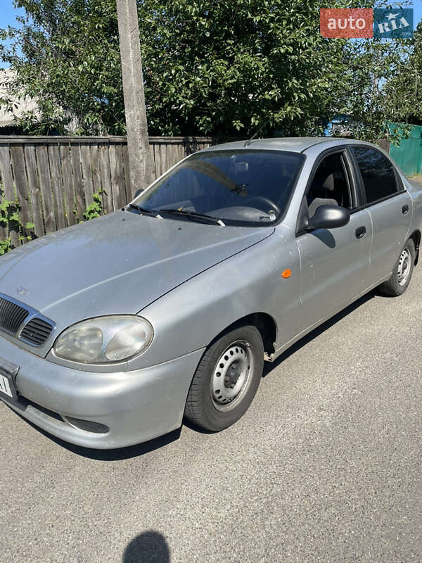 Седан Daewoo Lanos 2006 в Иванкове