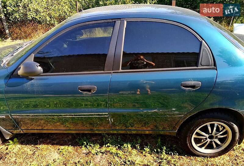 Седан Daewoo Lanos 2003 в Днепре