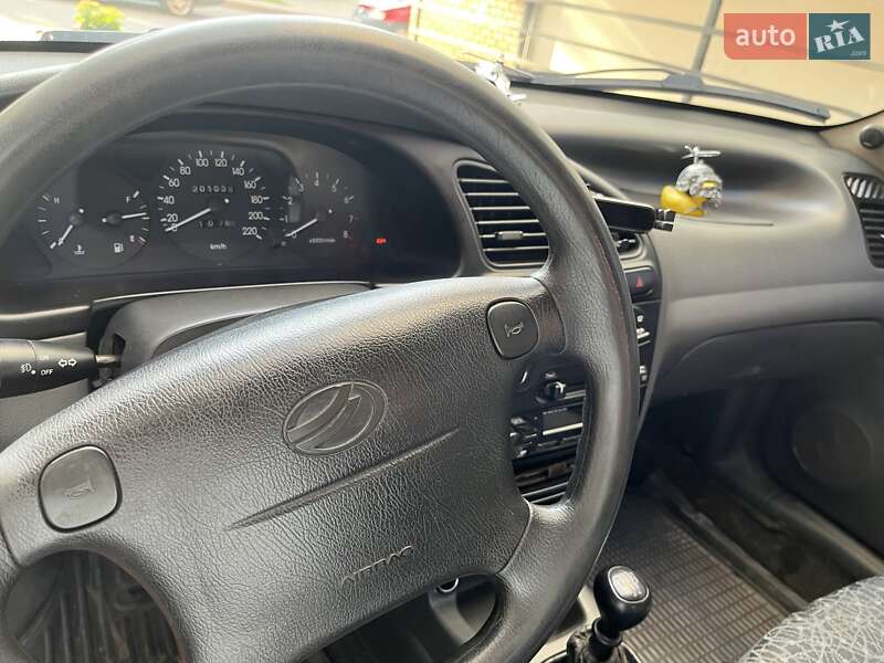 Седан Daewoo Lanos 2006 в Хмельницькому