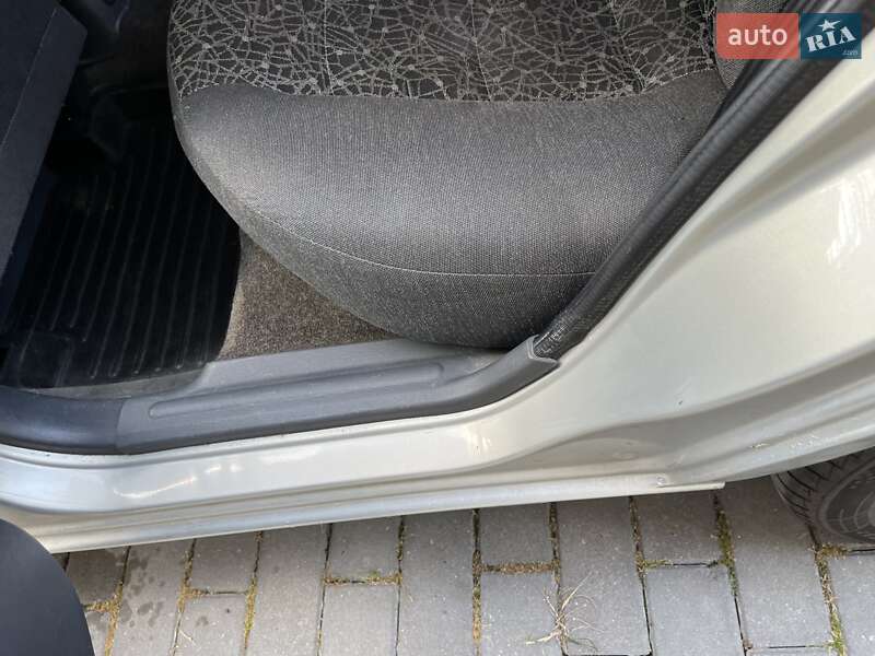 Седан Daewoo Lanos 2006 в Хмельницькому