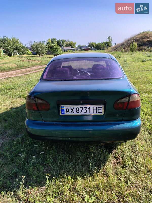 Седан Daewoo Lanos 2004 в Чугуеве