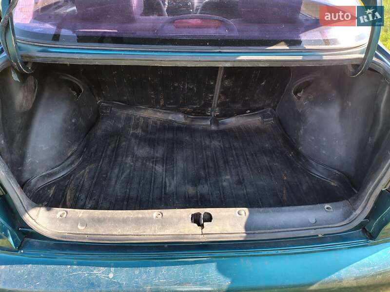Седан Daewoo Lanos 2004 в Харкові