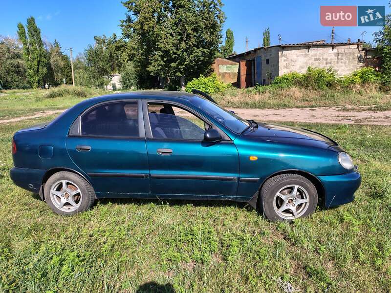 Седан Daewoo Lanos 2004 в Харкові