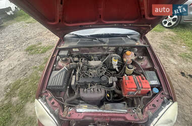 Седан Daewoo Lanos 2011 в 