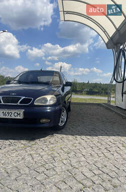 Седан Daewoo Lanos 2004 в 