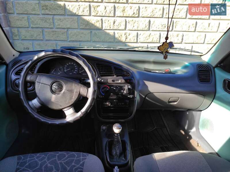 Седан Daewoo Lanos 2008 в Кривом Роге