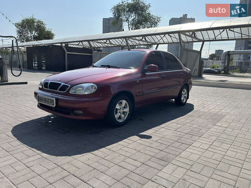 Седан Daewoo Lanos 2004 в Славянске
