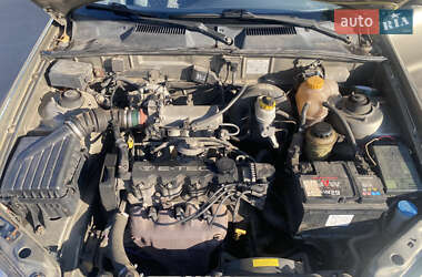 Седан Daewoo Lanos 2011 в 