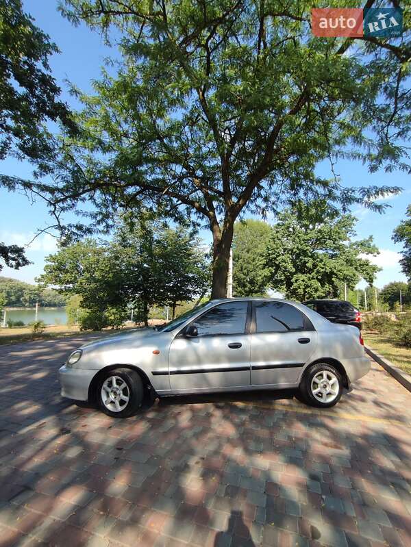 Седан Daewoo Lanos 2005 в Кропивницком