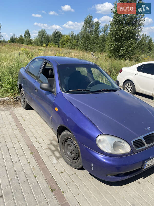 Седан Daewoo Lanos 1998 в Киеве